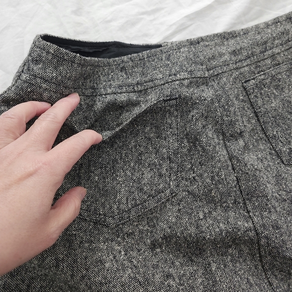 Club Monaco Heather Gray Wool Tweed Skirt, New with Tag, Size 6 - Picture 9 of 13